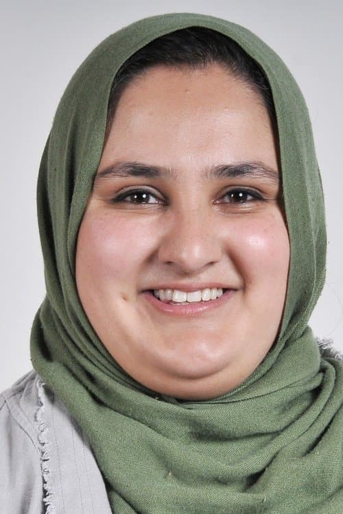 A portrait of Lena Khan