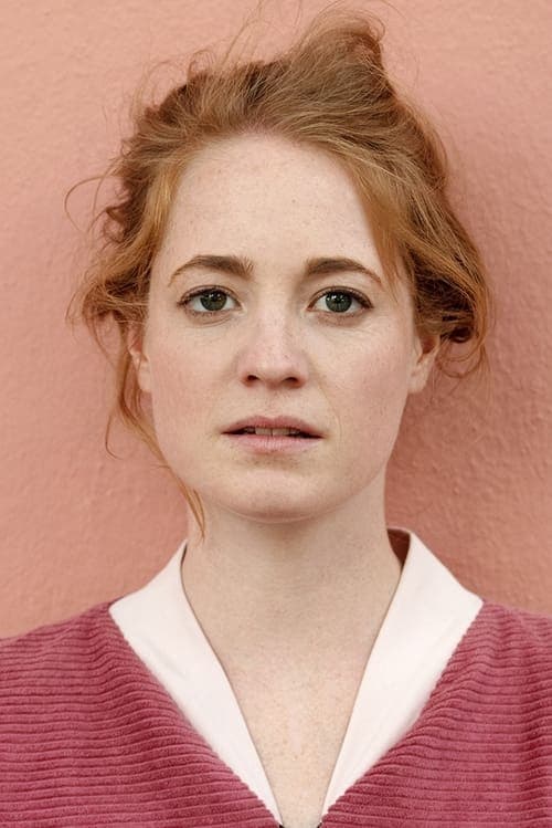 Leonie Benesch photo
