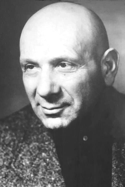 A portrait of Lev Golub