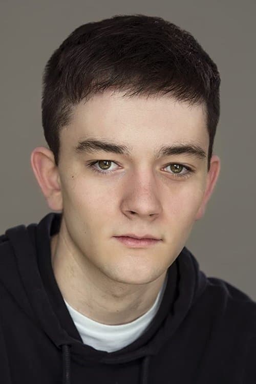 Lewis MacDougall photo
