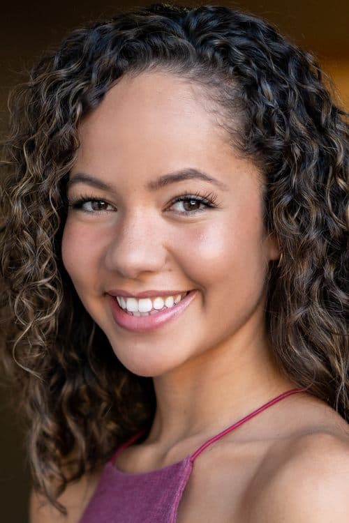 Lexie Stevenson photo