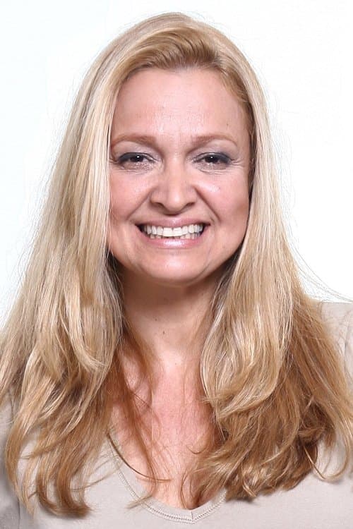 Liane Maya photo
