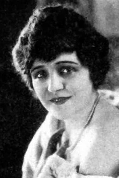Lila Leslie photo