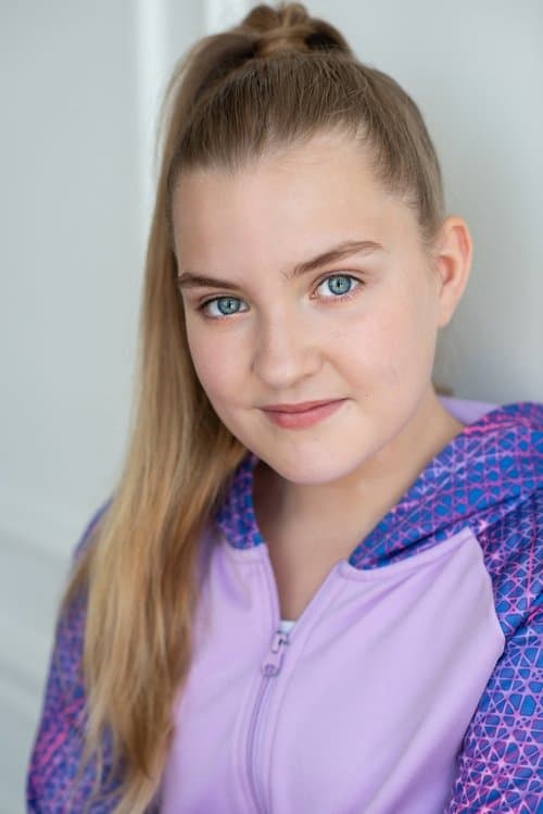 Lily Bowen photo