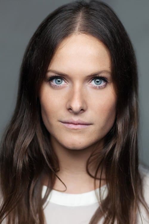 Lily Knight photo