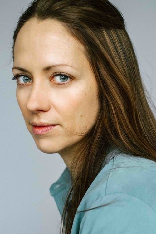 Lily Thibeault photo
