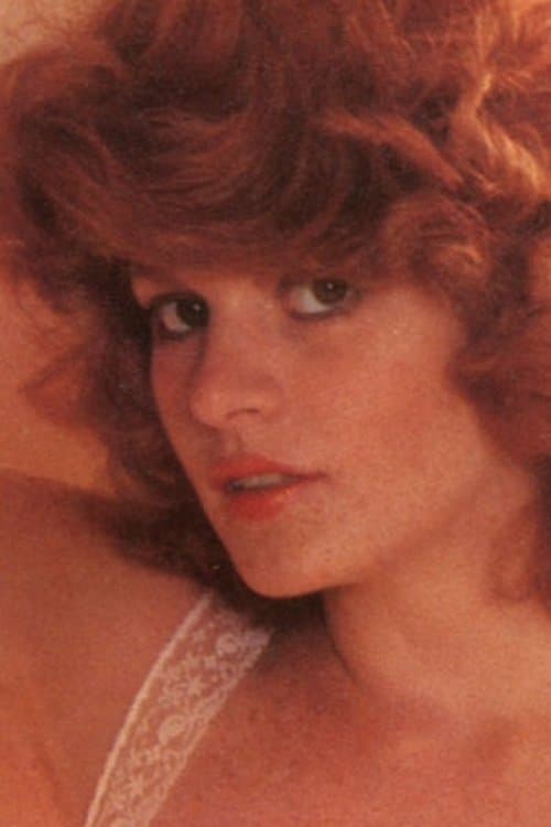 Lisa De Leeuw photo