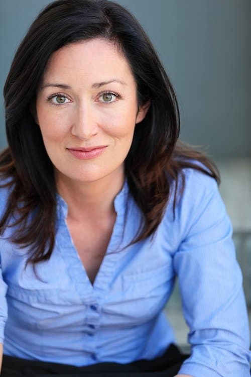 Lisa Dobbyn photo