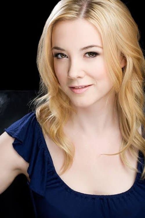 A portrait of Lisa Rose Snow