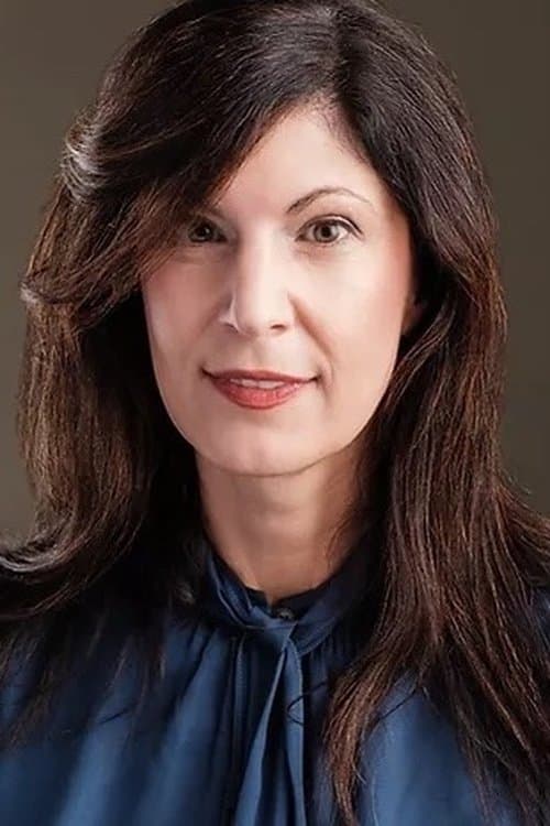 A portrait of Lisanne Skyler