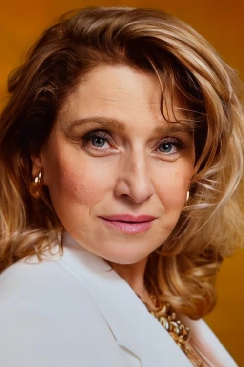 Liz Larsen photo