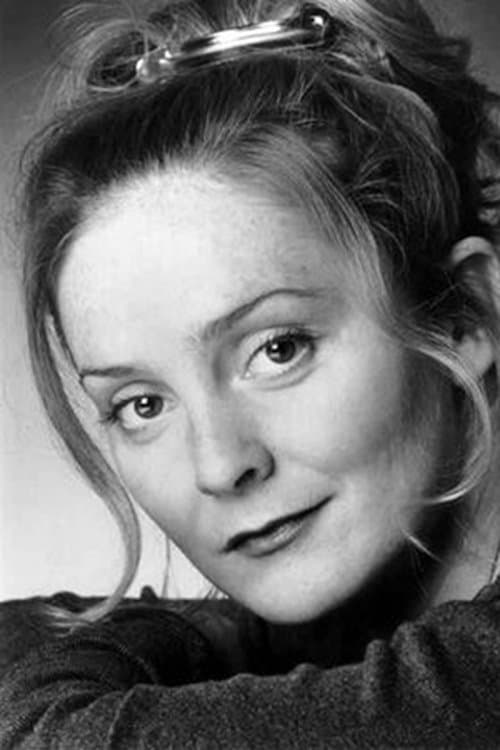 Lizzie Hopley photo