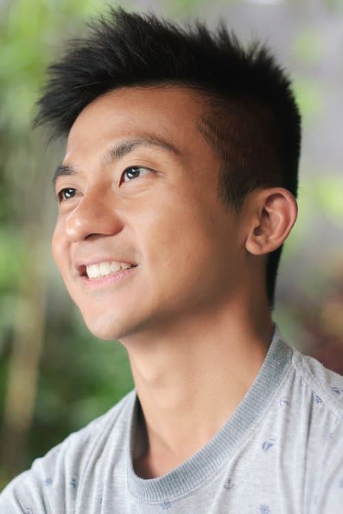 Loo Zihan photo