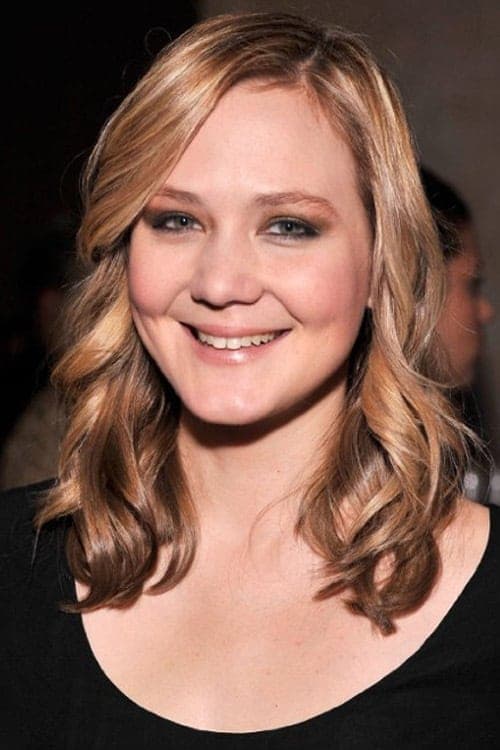 Louisa Krause photo
