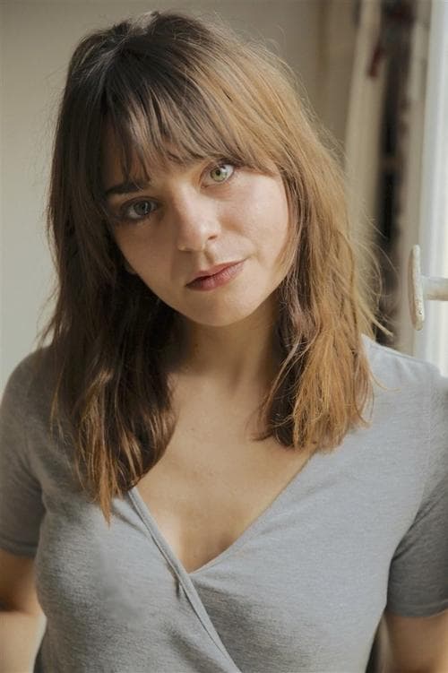 Louisa Pili photo