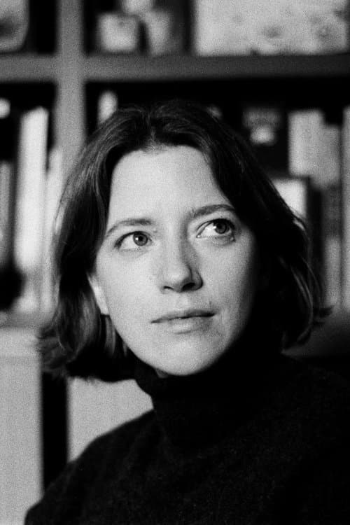 A portrait of Lubna Playoust