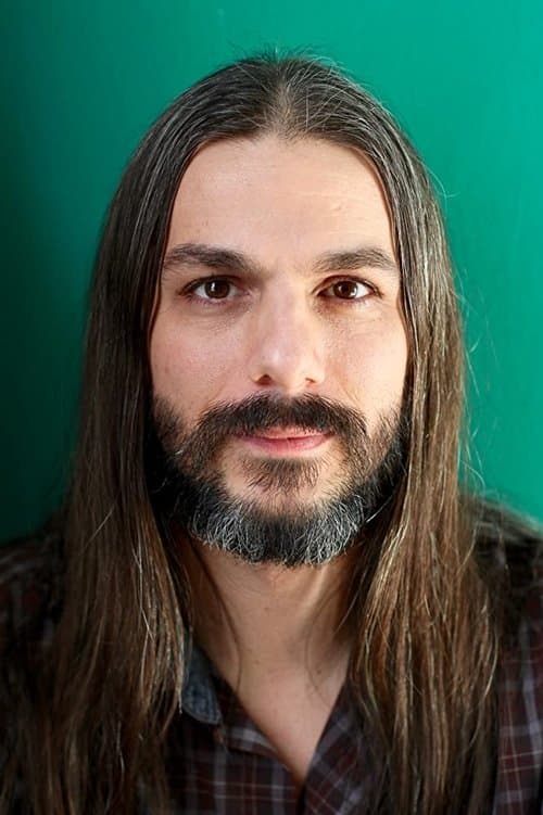 Lucas Papaelias photo
