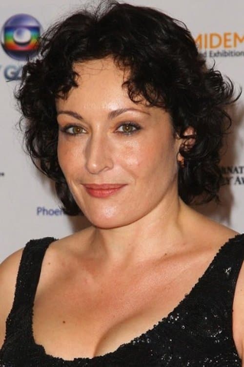 Lucy Cohu photo