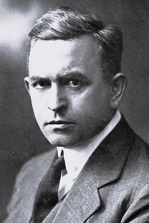 Ludwig Hartau photo
