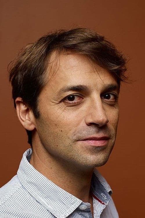 A portrait of Luis Prieto