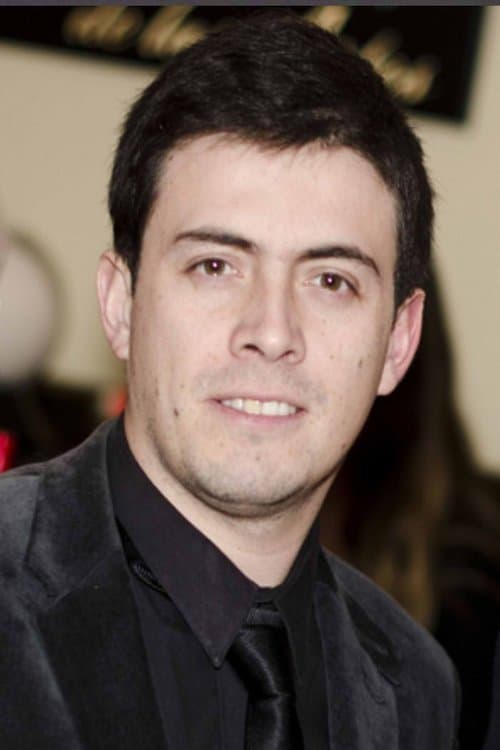 A portrait of Luis Smok