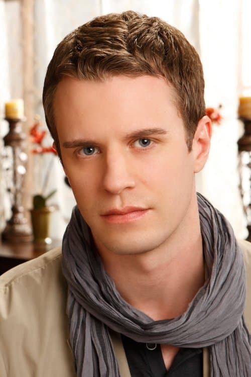 Luke Mably photo
