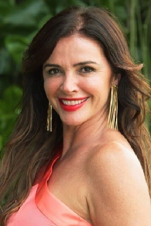 Luma de Oliveira photo