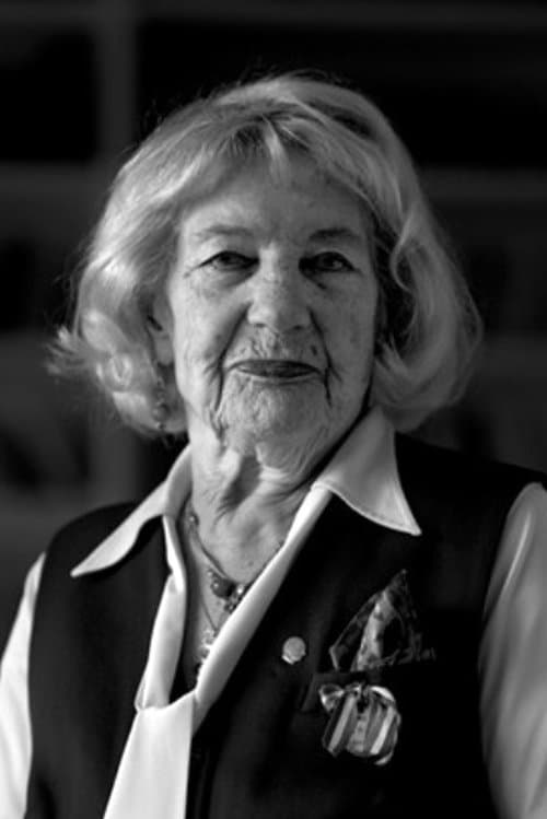 Macide Tanır photo