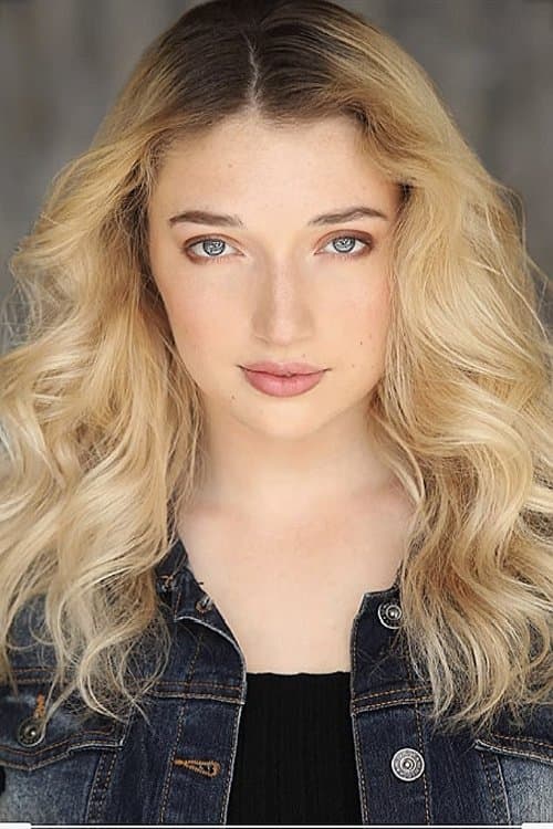 Macy Minear photo
