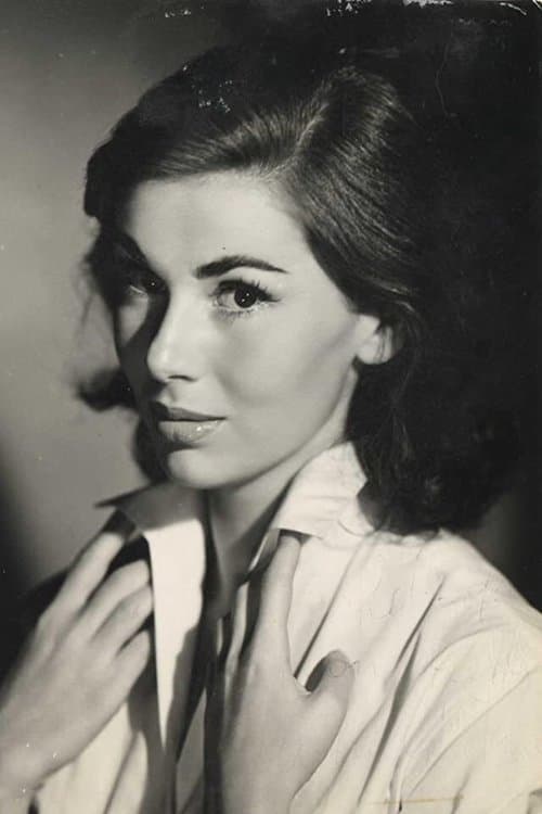 Madeleine Fischer photo