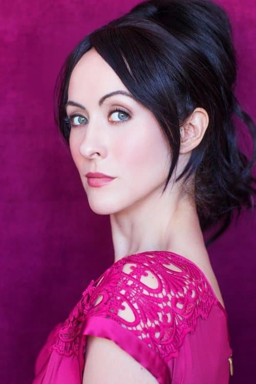 Madeline Dee photo
