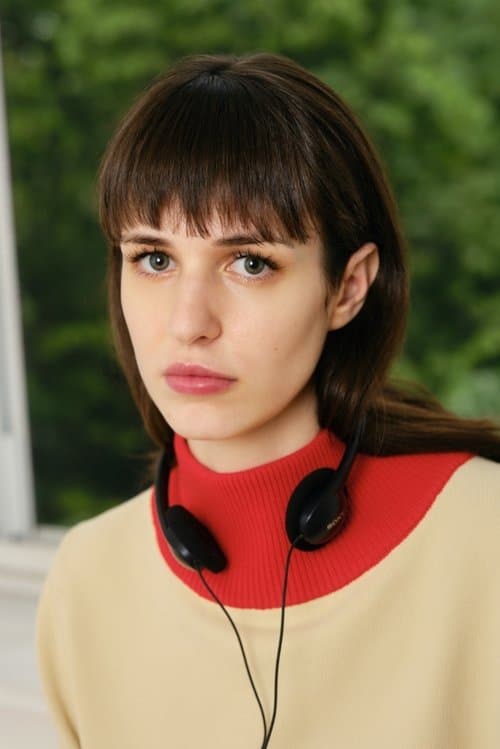 Madeline Quinn photo