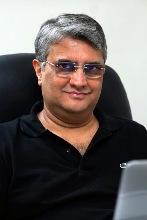 A portrait of Manish Gupta