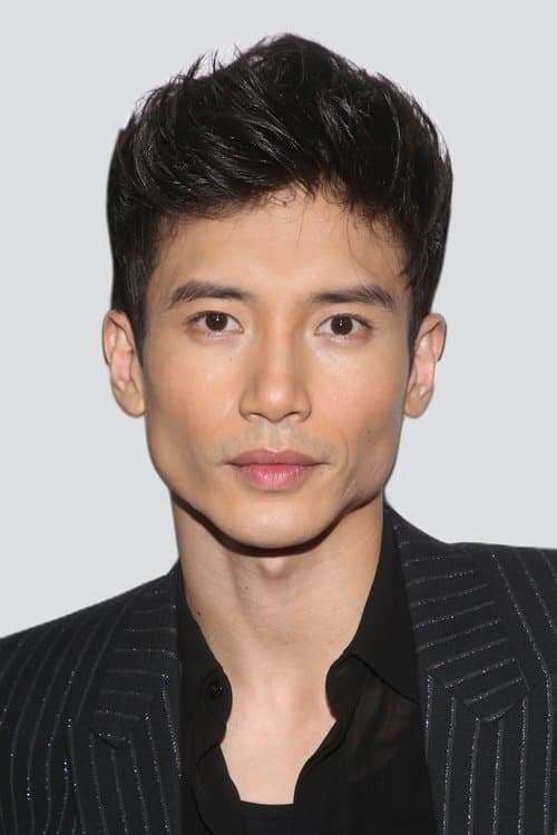 Manny Jacinto photo
