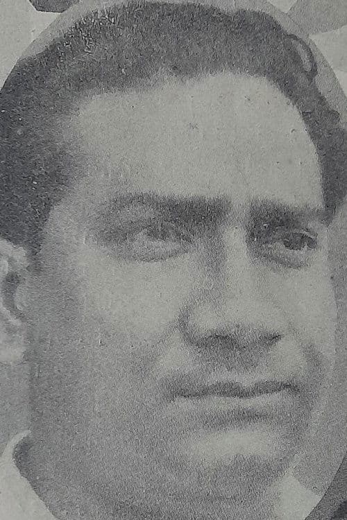 A portrait of Manu Sen