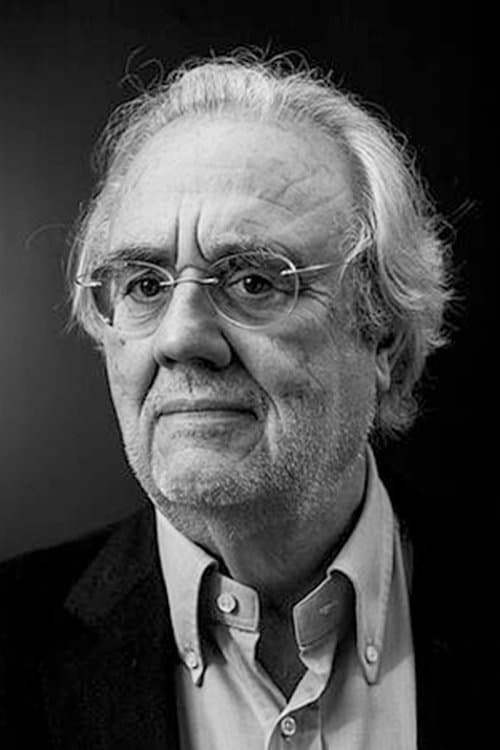 A portrait of Manuel Gutiérrez Aragón