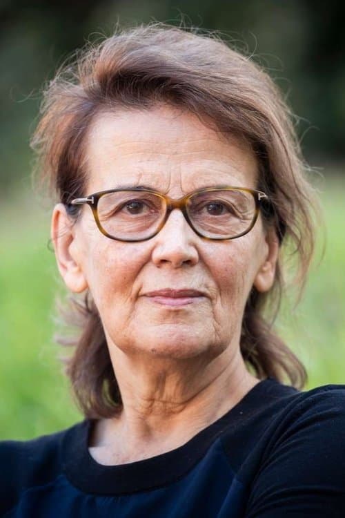 A portrait of Manuela Viegas