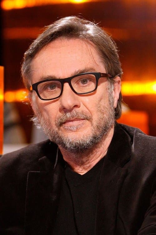 A portrait of Marc Dugain