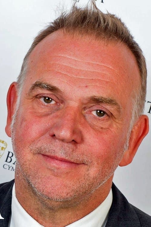 A portrait of Marc Evans