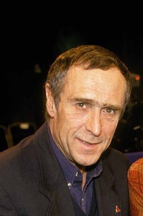 A portrait of Marc Simenon