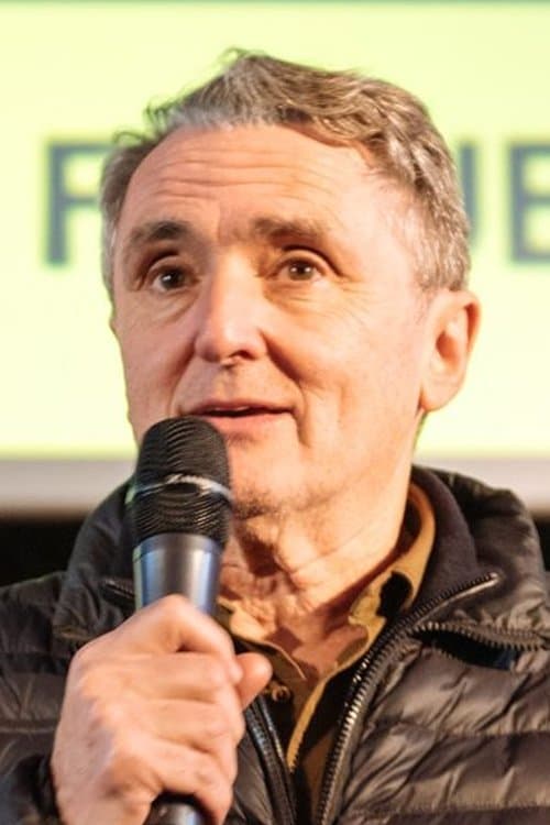 A portrait of Marcelo Altmark