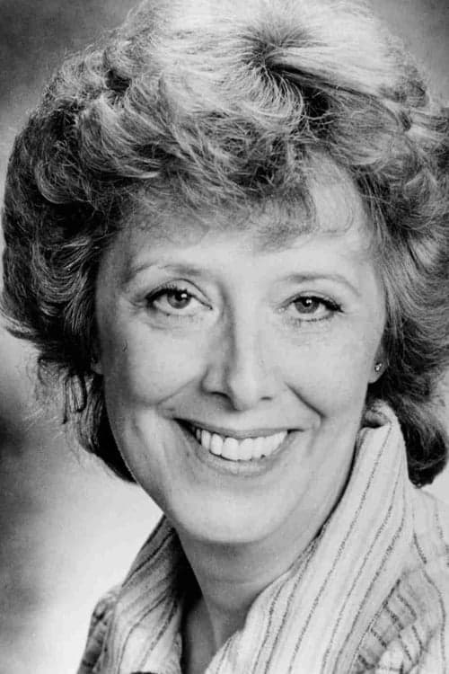 Margaret Tyzack photo