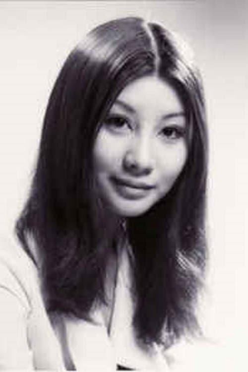 Mari Atsumi photo