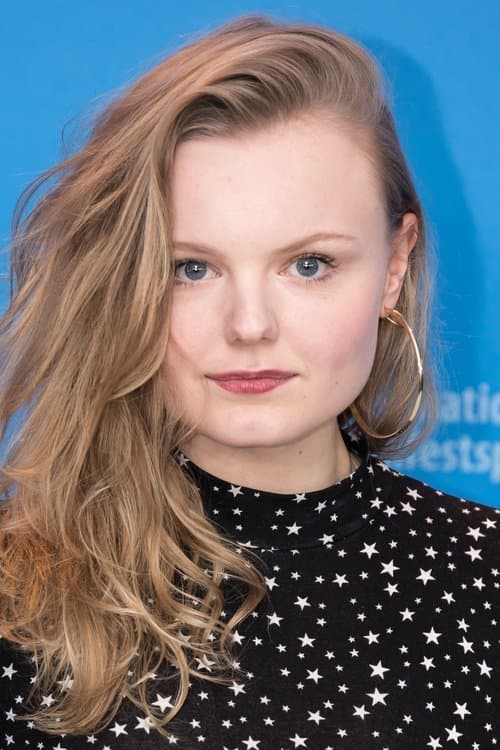 Maria Dragus photo