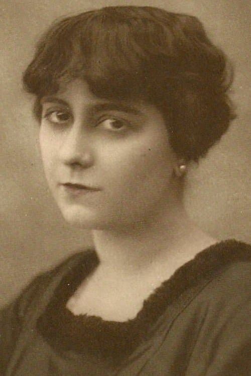 Marie-Louise Derval photo
