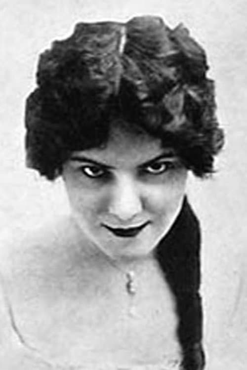 Marie Wells photo