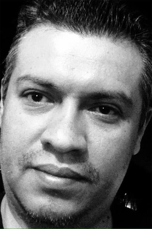 A portrait of Mario Guerrero