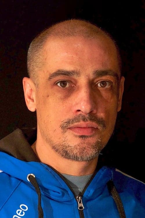 Mario Knezović photo