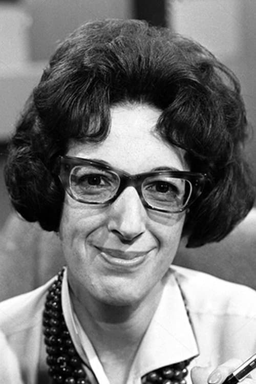 Marjorie Proops photo