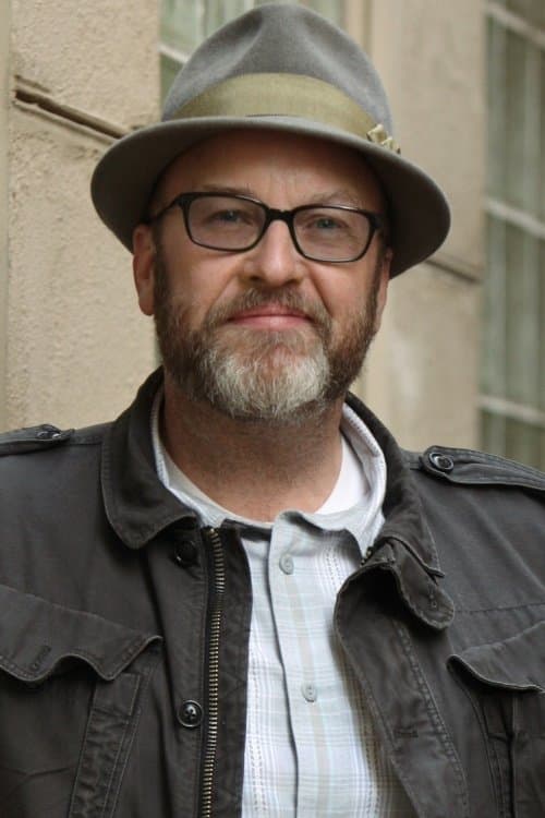 Mark Roberts photo